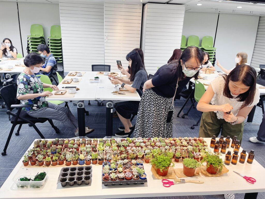 企業合作推薦課程－多肉植栽團體活動
